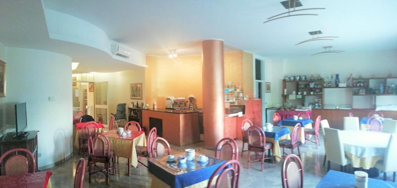 Hotel Kristall San Donà di Piave Kültér fotó