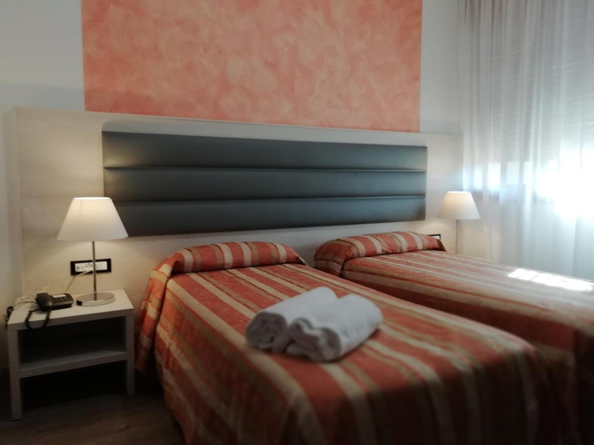 Hotel Kristall San Donà di Piave Kültér fotó