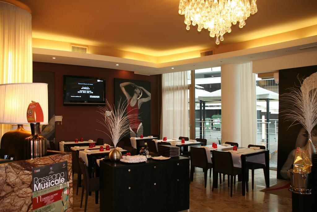 Hotel Kristall San Donà di Piave Kültér fotó